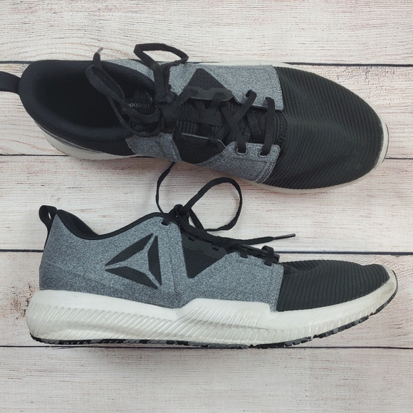 reebok men's hydrorush tr sneaker